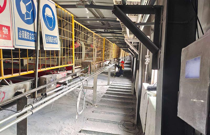 立昂商貿(mào)、巨龍銅業(yè) 高精度皮帶秤.jpg